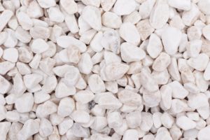 水槽の底に敷くのは砂利？砂？ソイル？何もなし？